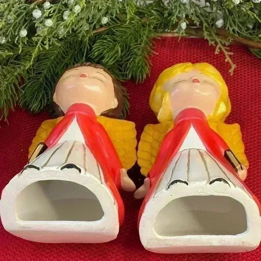 Vintage kissing angels ceramic handpainted choir kids first kiss 8 1/2 in’s tall